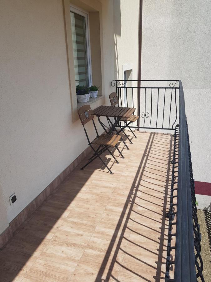 Apartamenty Belska Centrum Ustrzyki Dolne Exterior photo